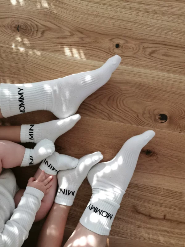 FAMVIBES - MOMMY - Socken weiß – Bild 4